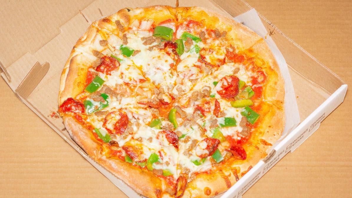 Alnur Pizza